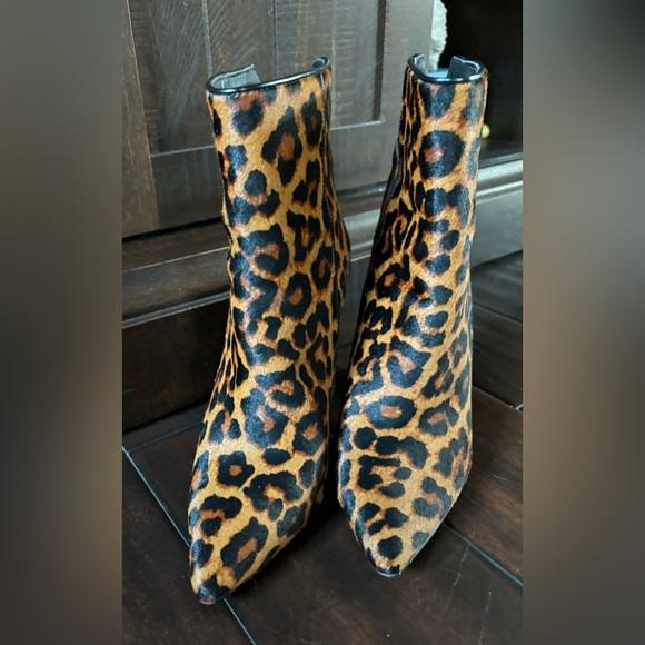 Steve Madden Leopard Print Mohair Heeled Ankle Boots - Picture 4 of 6